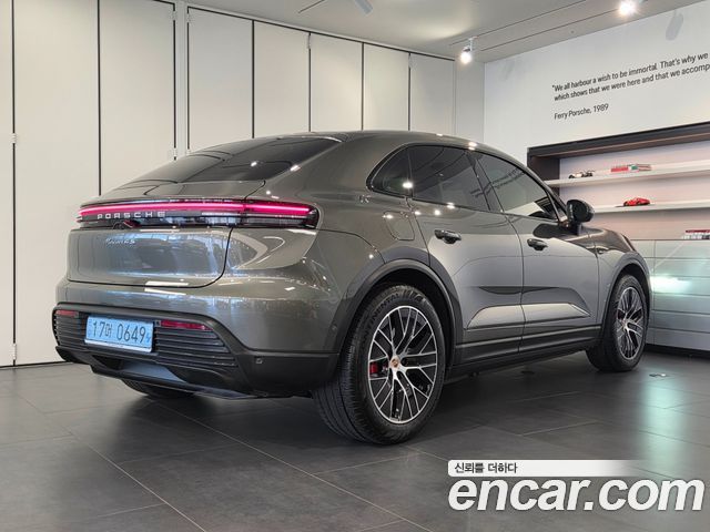 Porsche Macan из Кореи Encar