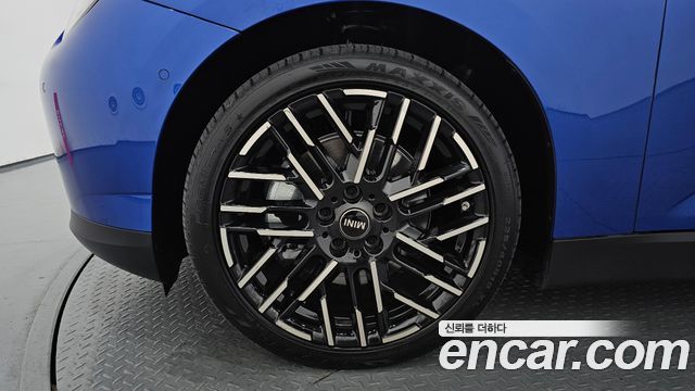 Mini Cooper из Кореи Encar
