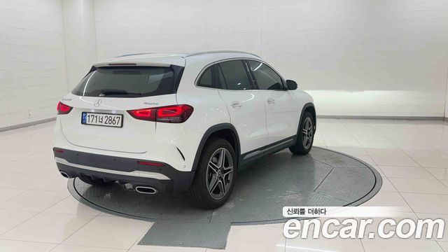 Mercedes-Benz GLA-Class GLA250 4MATIC — пробег 20 955 км — фото 5 из 5