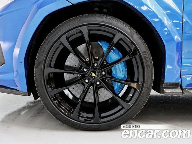 Lamborghini Urus 4.0 V8 — пробег 44 785 км — фото 5 из 5