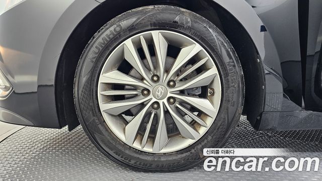 Hyundai Grandeur из Кореи Encar