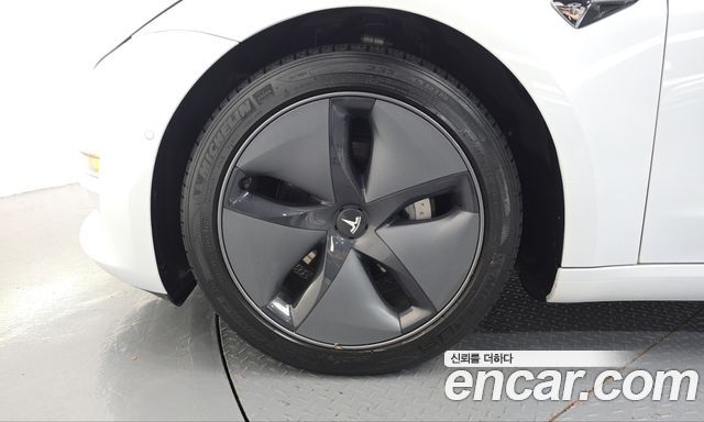 Tesla Model 3 Long Range AWD — пробег 63 515 км — фото 5 из 5