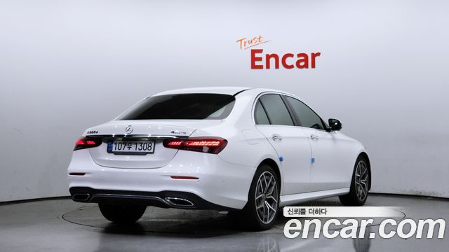 Mercedes-Benz E-Class E220d 4MATIC AMG Line — пробег 63 649 км — фото 2 из 5