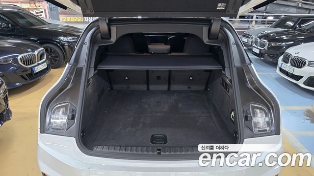 BMW iX из Кореи Encar