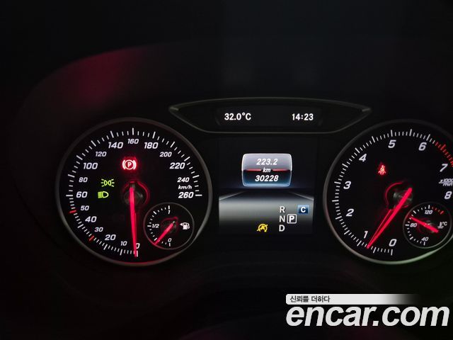 Mercedes-Benz A-Class из Кореи Encar
