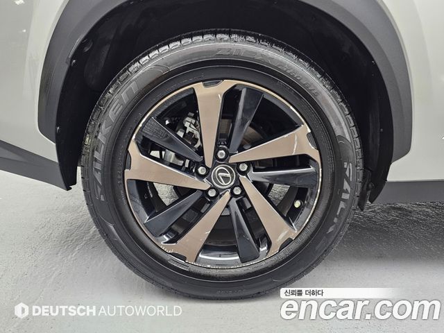 Lexus NX Executive — пробег 101 528 км — фото 5 из 5