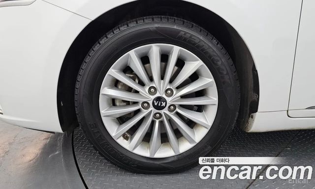 Kia K7 из Кореи Encar
