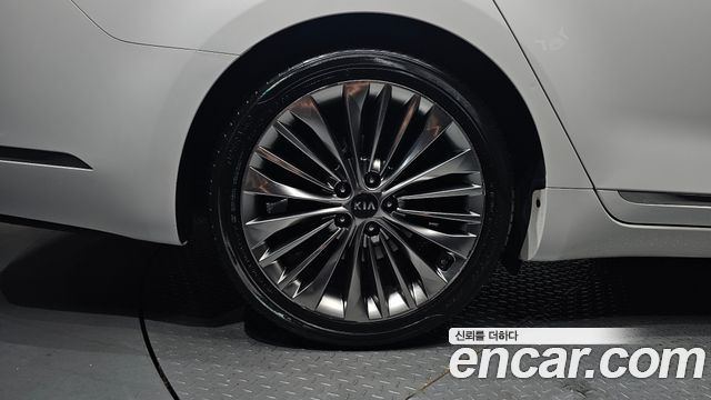 Kia K7 из Кореи Encar