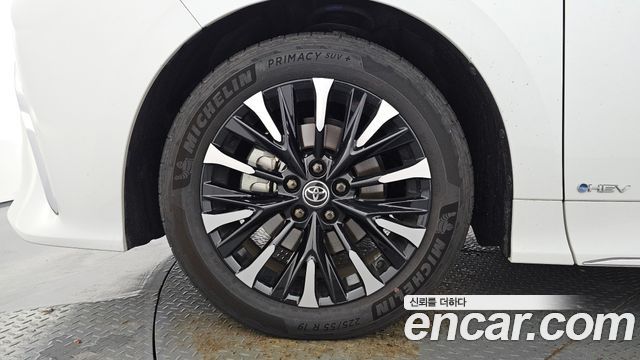 Toyota Alphard из Кореи Encar