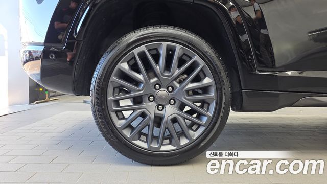 Jeep Compass из Кореи Encar