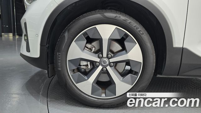 Volvo XC40 из Кореи Encar