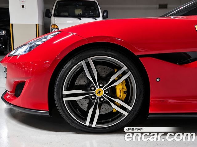 Ferrari Portofino из Кореи Encar