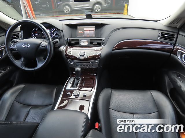 Infiniti M из Кореи Encar