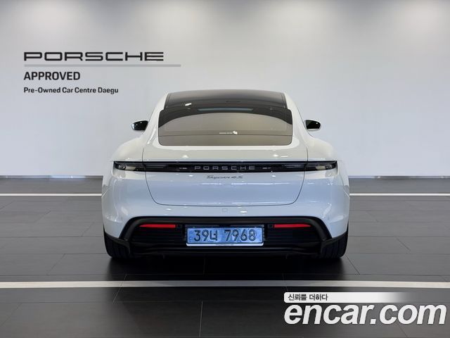 Porsche Taycan из Кореи Encar