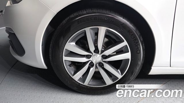 Peugeot 308 из Кореи Encar