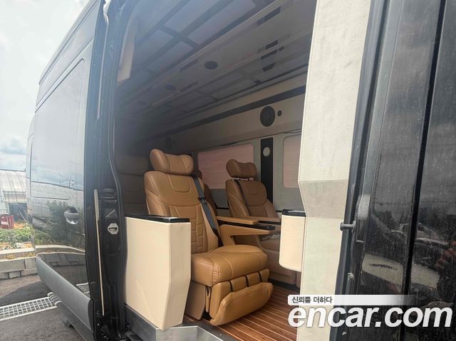 Mercedes-Benz Sprinter 3.0 Diesel W907 — пробег 25 200 км — фото 5 из 5