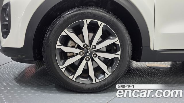 Kia Sportage из Кореи Encar