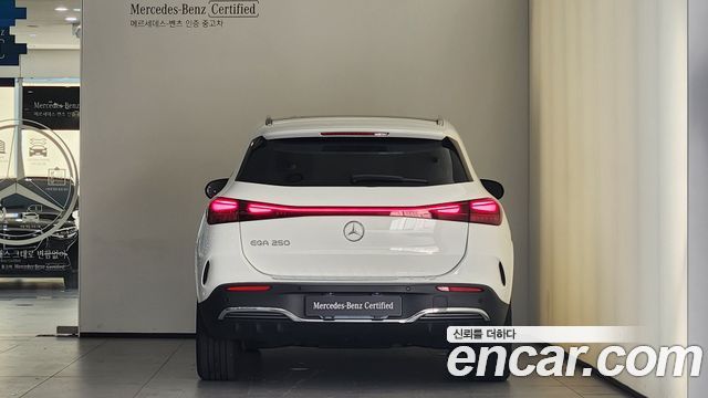 Mercedes-Benz EQA из Кореи Encar