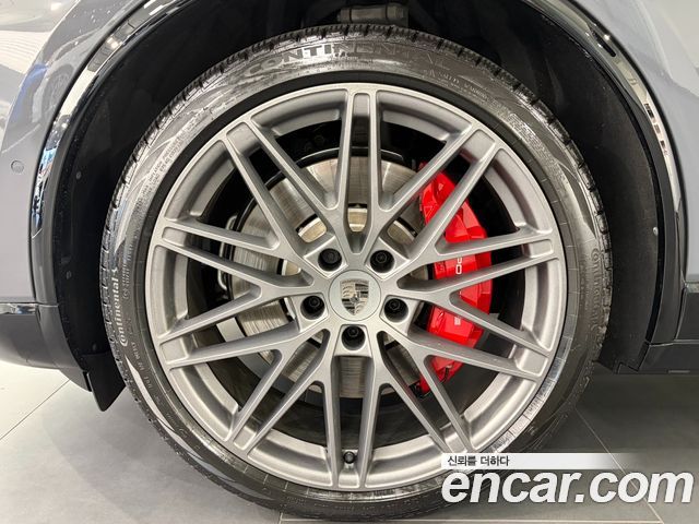 Porsche Macan из Кореи Encar