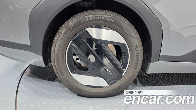 Kia EV4 из Кореи Encar
