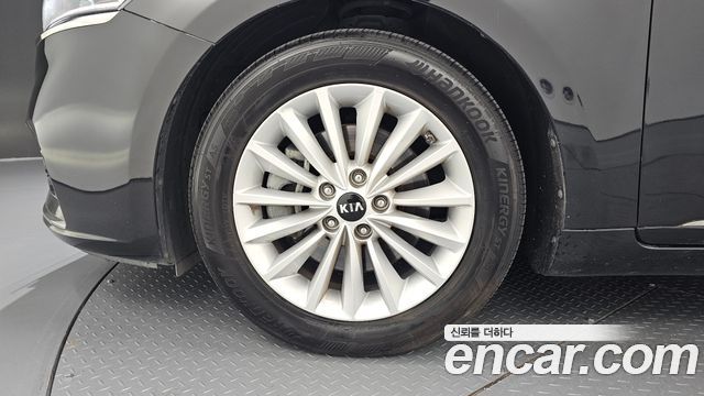 Kia K7 из Кореи Encar