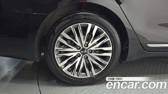 Kia K7 из Кореи Encar